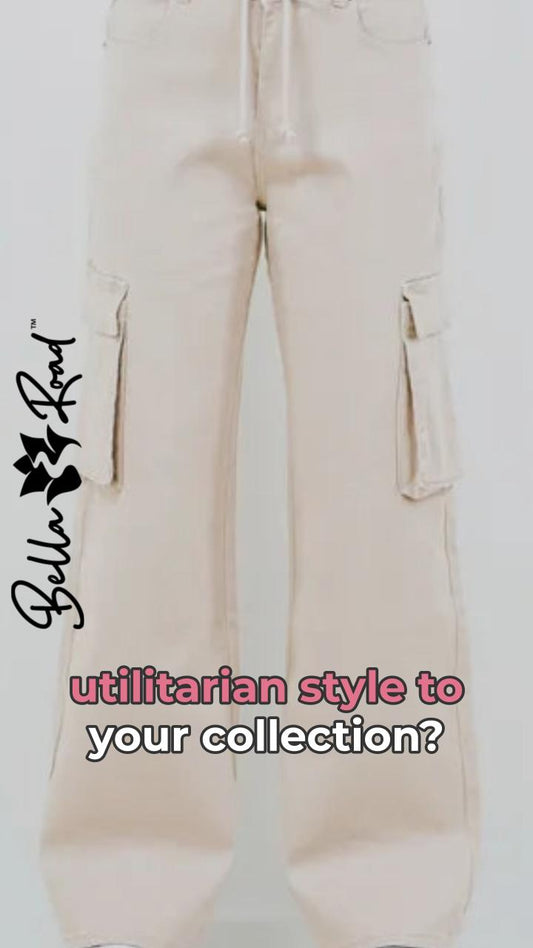 Style Your Curves: Rock Cargo Pants Today