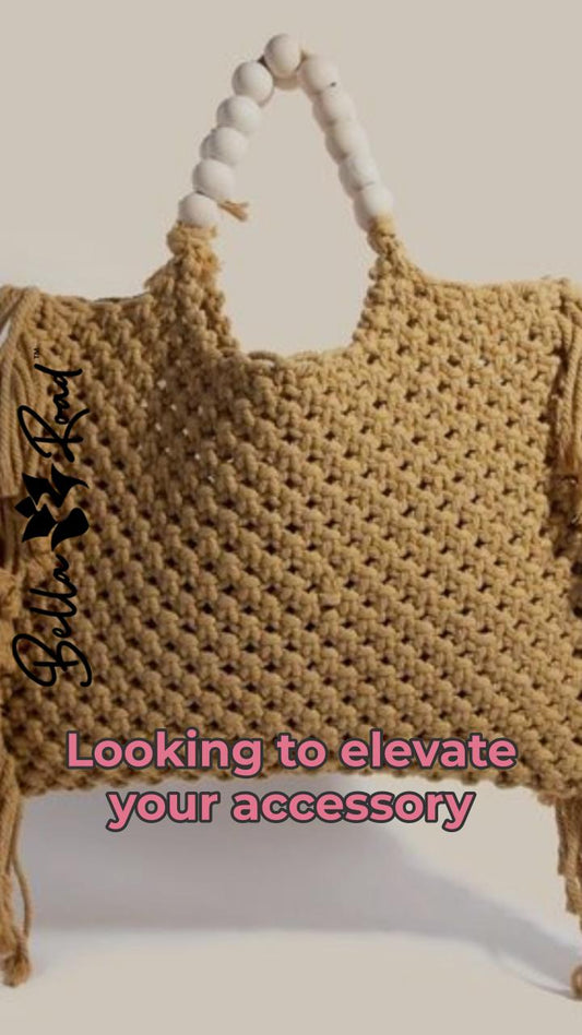 Style Your Summer with this Tote Bag Guide