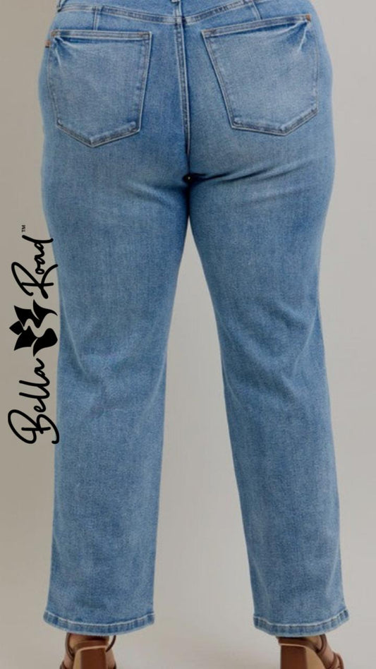Slay Your Look in Tummy Control Jeans