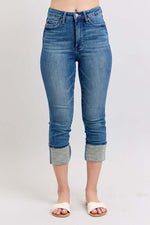 Judy Blue full size skinny cuff capris jeans in blue with pockets, perfect for casual and chic summer looks.