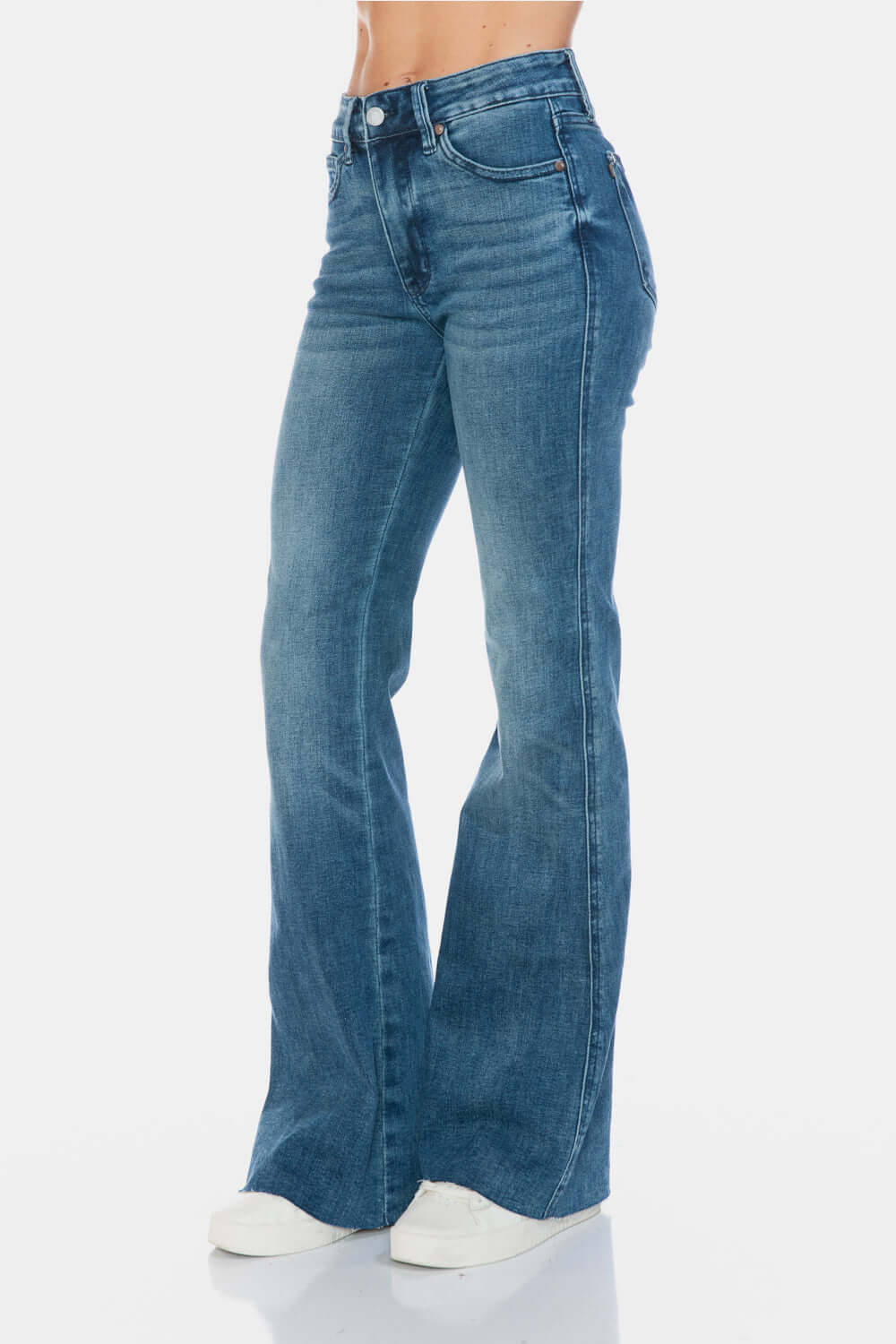 Judy Blue Full Size Tummy Control Flare Jeans in Vintage Wash with Cut Hem – Stylish and Comfortable Denim for All Occasions