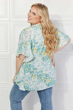 JUSTIN TAYLOR Fields of Poppy Floral Kimono in Green at Bella Road