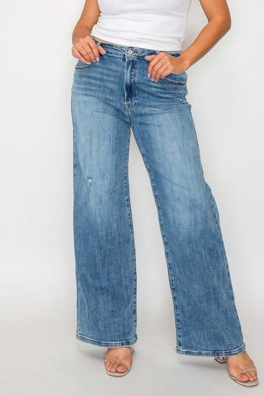 bytos full-size high rise wide leg jeans with pockets, stylish denim look, comfortable and flattering fit.