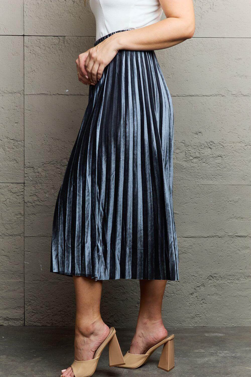 NINEXIS Accordion Pleated Flowy Midi Skirt at Bella Road