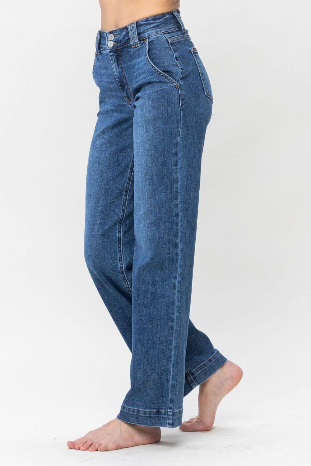 Judy Blue high-rise wide leg jeans with double buttons offer a stylish and comfortable fit, perfect for casual or formal outfits.