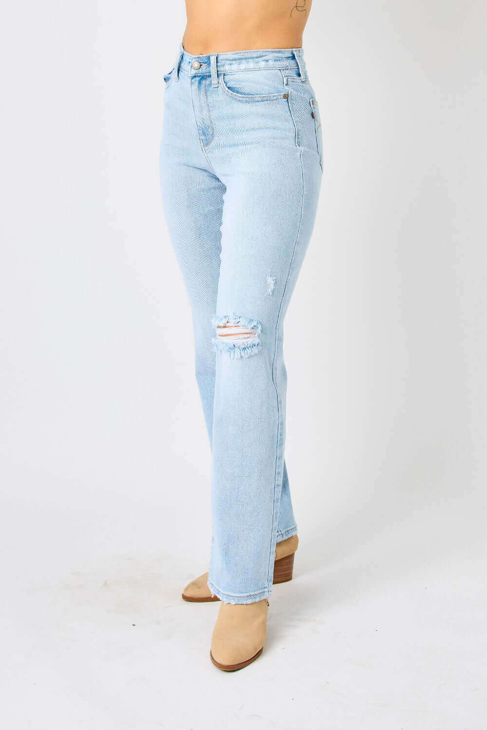 High Waist Distressed Straight Judy Blue Jeans in Light Denim, Full Size, featuring flattering cut and edgy ripped details