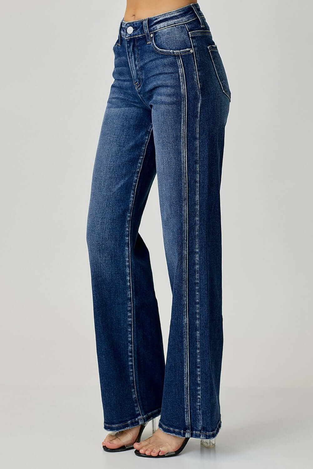 Risen Jeans mid-rise straight leg denim, sleek and polished look, versatile and durable, perfect for everyday styling.