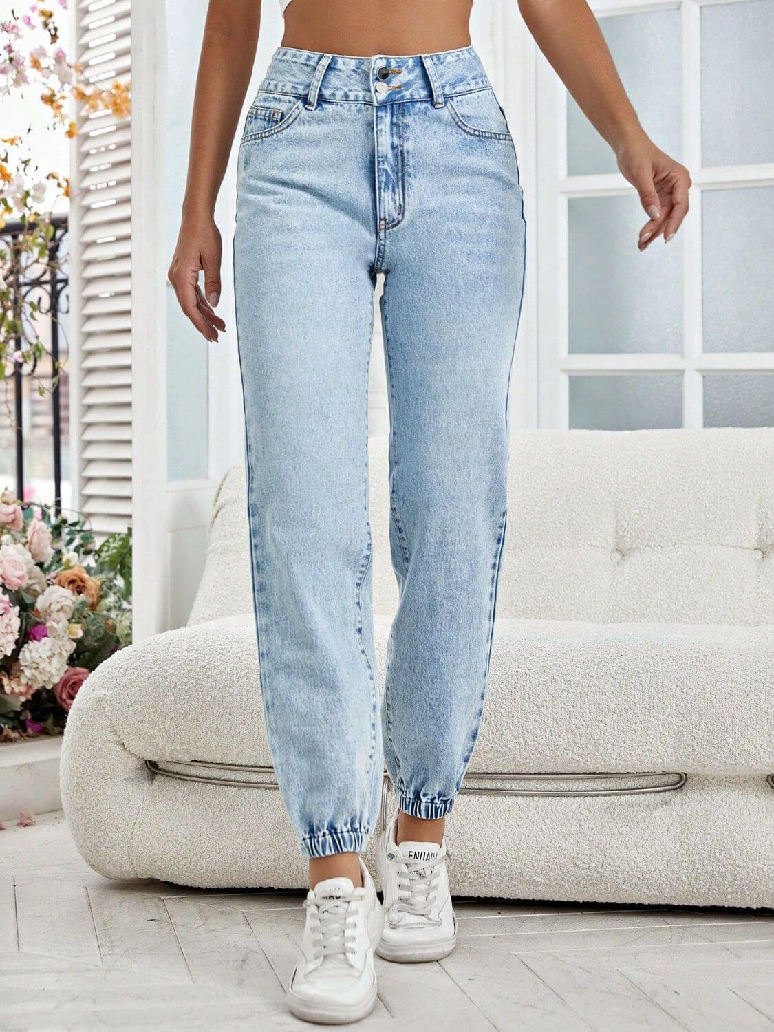 Bella Road High Waist Jeans with pockets in light blue, buttoned front, slightly stretchy and stylishly casual for any occasion.