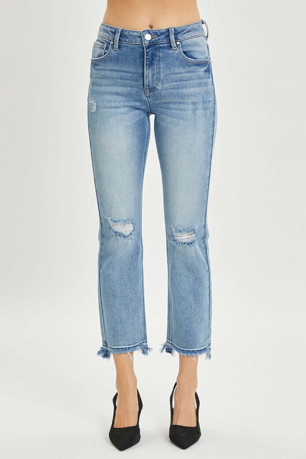 High rise distressed cropped straight Risen jeans with frayed hems, perfect for showcasing trendy shoes and adding an edgy touch to outfits.