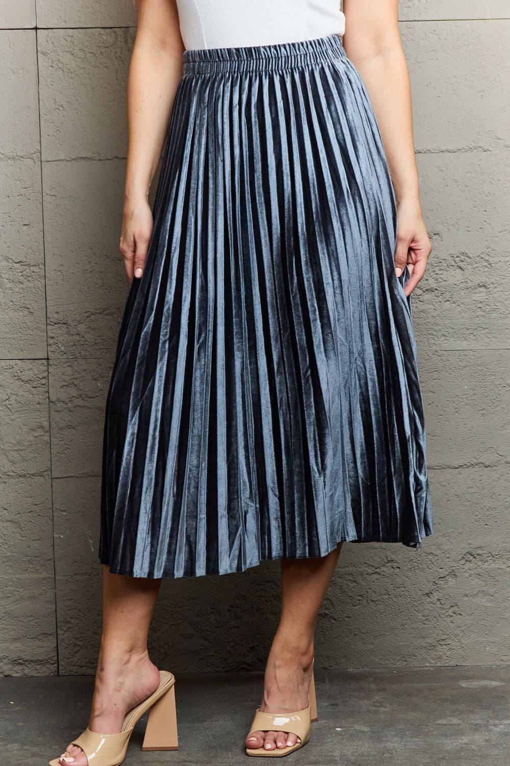 NINEXIS Accordion Pleated Flowy Midi Skirt at Bella Road