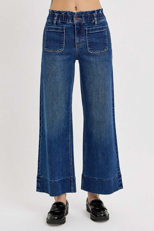 RISEN elastic band wide leg jeans, combining comfort and style for a chic casual look.