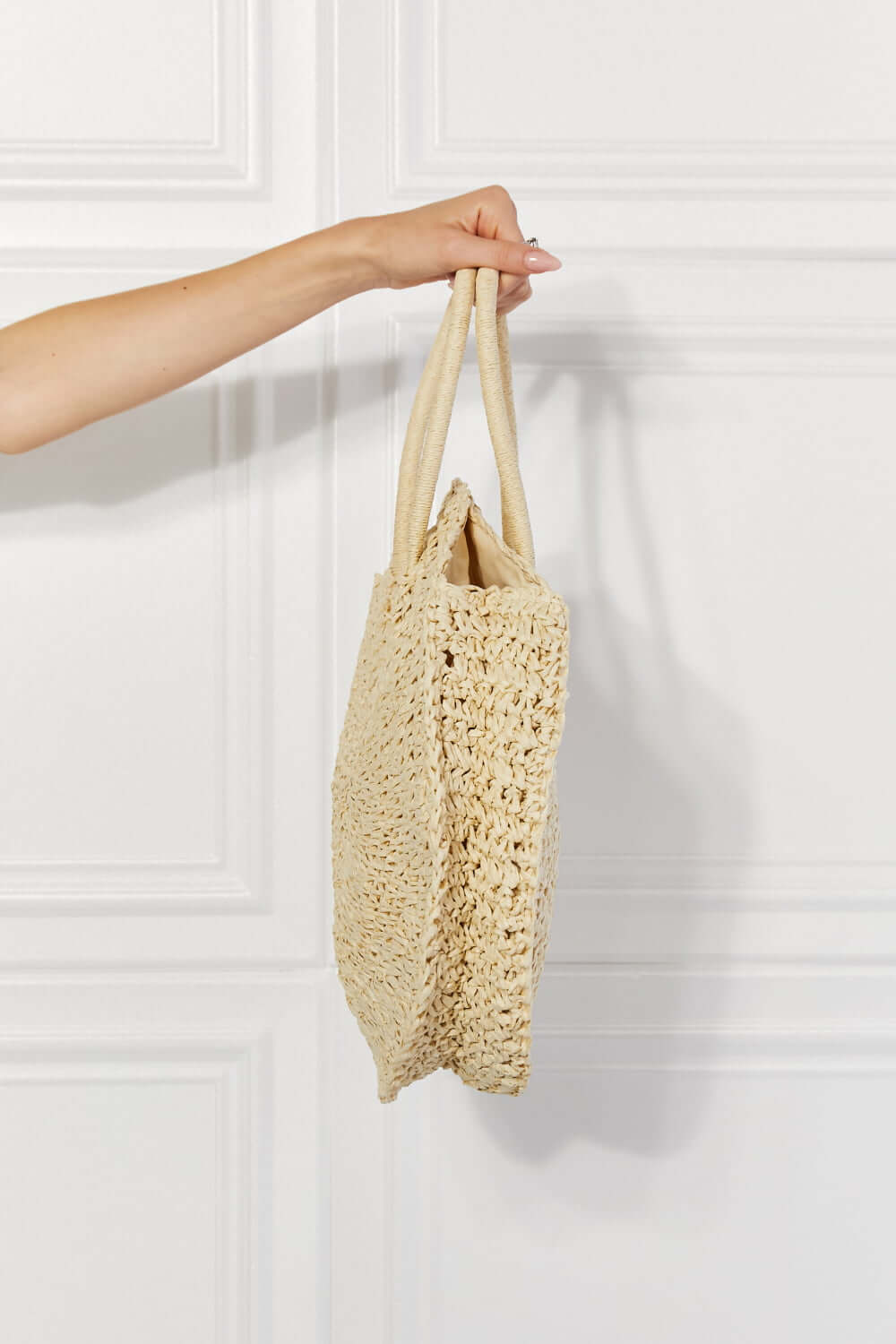 JUSTIN TAYLOR Beach Date Straw Rattan Handbag in Ivory at Bella Road