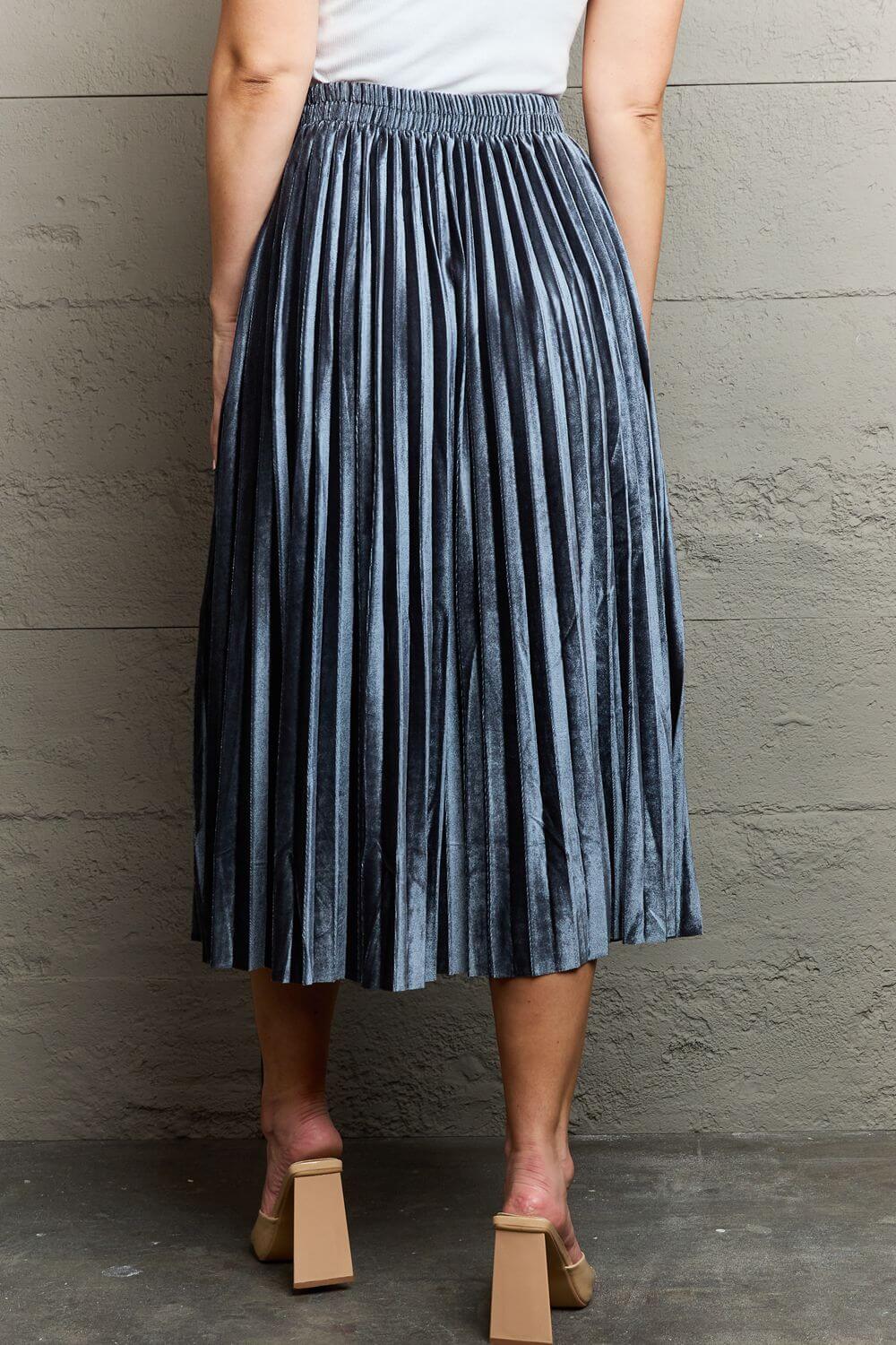 NINEXIS Accordion Pleated Flowy Midi Skirt at Bella Road