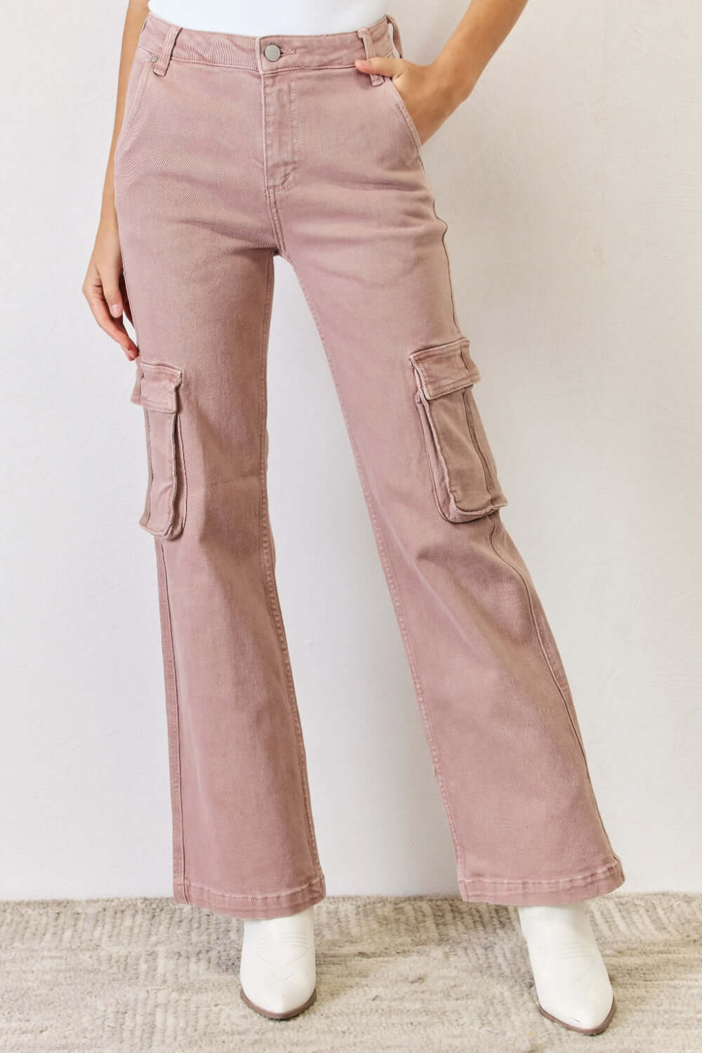 RISEN high-rise wide-leg cargo jeans with functional pockets in a trendy relaxed fit.