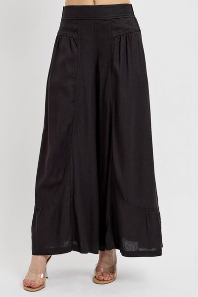 Stylish RISEN Shirring Detail Wide Leg Pants featuring textured shirring for a flowy, elegant look.