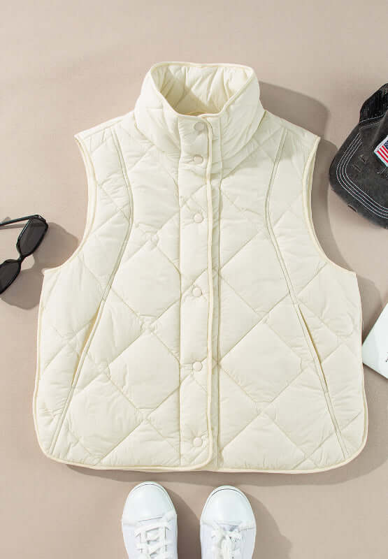 Ivory Bella Road Snap Down Texture Vest Coat with Pockets, perfect for fall/winter fashion.